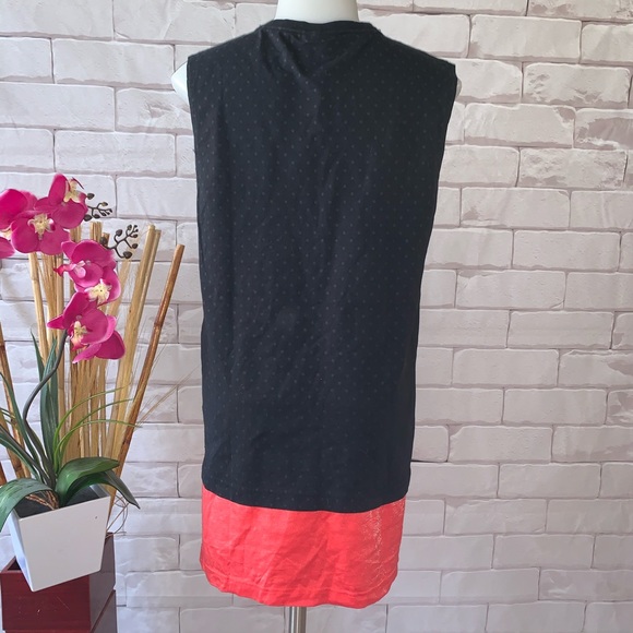 Nike Women's International Muscle Top Black - Picture 5 of 8